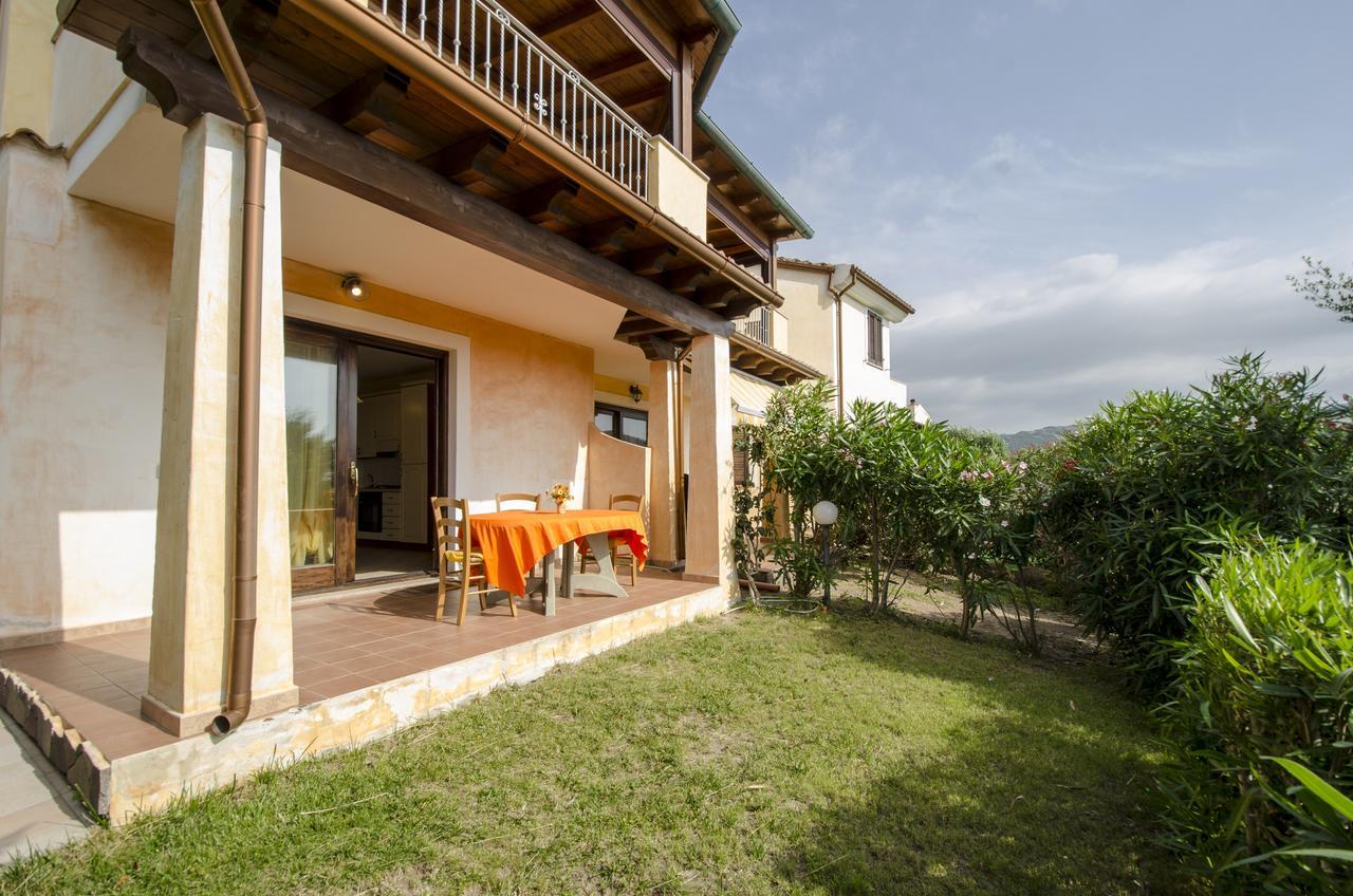 A.I.R. Castelsardo Borgo Di Mare Villa Exterior photo